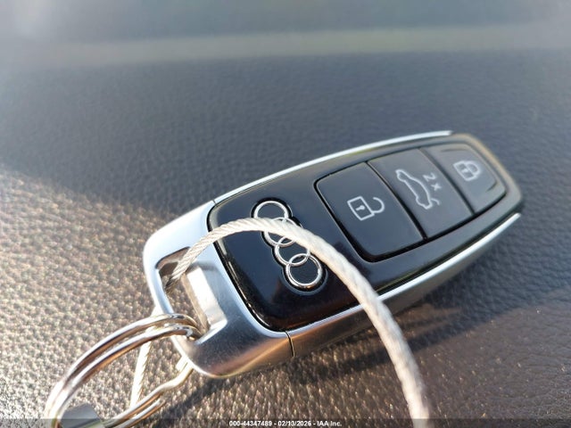 Aukcja sprzedaży 2021 Audi Q7 Premium 55 Tfsi Quattro Tiptronic, vin: WA1AXAF7XMD010828, numer aukcji: 44347489