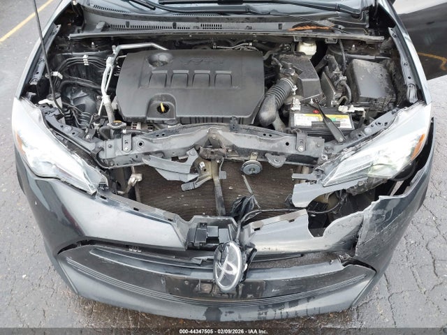 2T1BURHE6JC115372 Toyota COROLLA LE