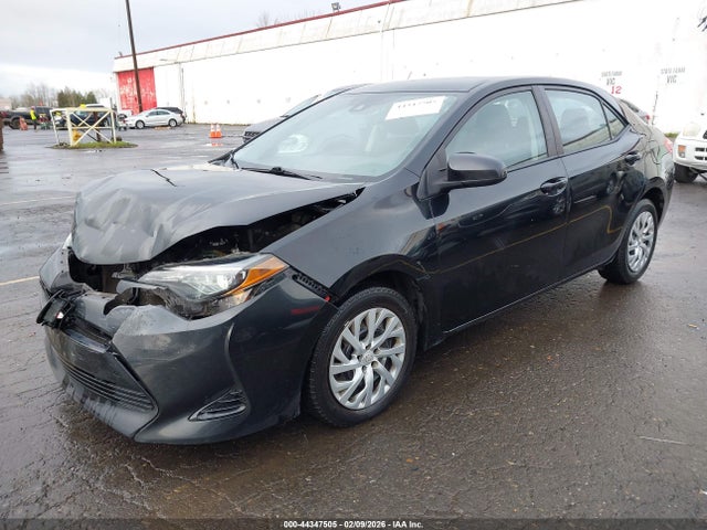 2T1BURHE6JC115372 Toyota COROLLA LE