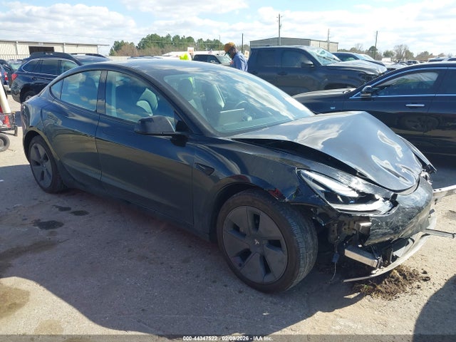 Продажа на аукционе авто 2022 Tesla Model 3 Rear-wheel Drive, vin: 5YJ3E1EA0NF101537, номер лота: 44347522