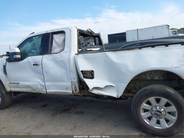 Ford F-250 Lariat 2019 1FT7X2BT3KEG45292 Image 14