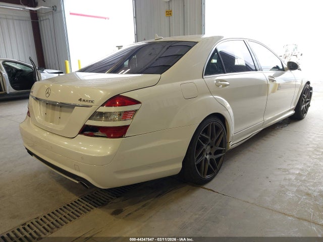 2009 MERCEDES-BENZ S 550 WDDNG86X89A270689 Photo 3