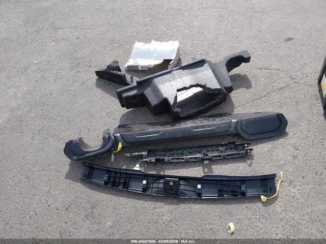 44347556 :رقم المزاد ، JF2SLSTDXSH457513 vin ، 2025 Subaru Forester Touring Hybrid مزاد بيع