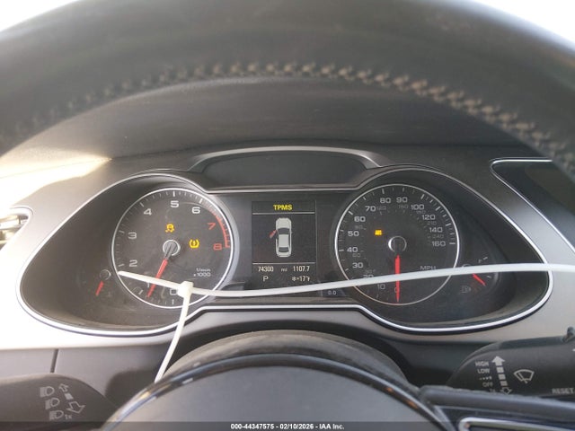 Продаж на аукціоні авто 2015 Audi A4 2.0t Premium, vin: WAUFFAFL7FN006905, номер лоту: 44347575