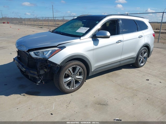 Hyundai Santa Fe Se 2016 KM8SR4HF2GU137003 Image 2