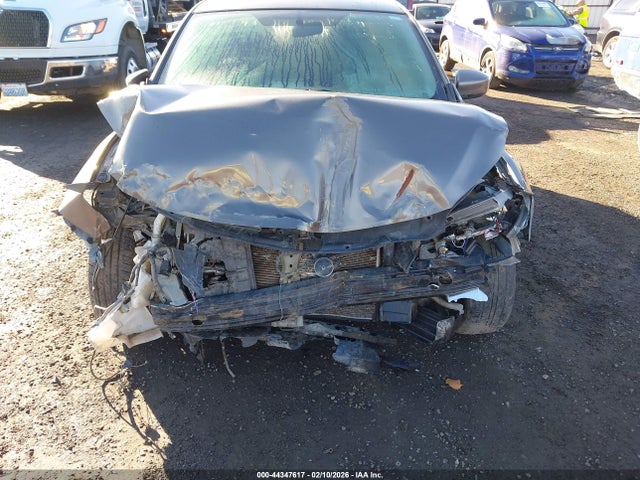3N1AB7AP3FL636235 Nissan Sentra Fe+ S/s/sl/sr/sv