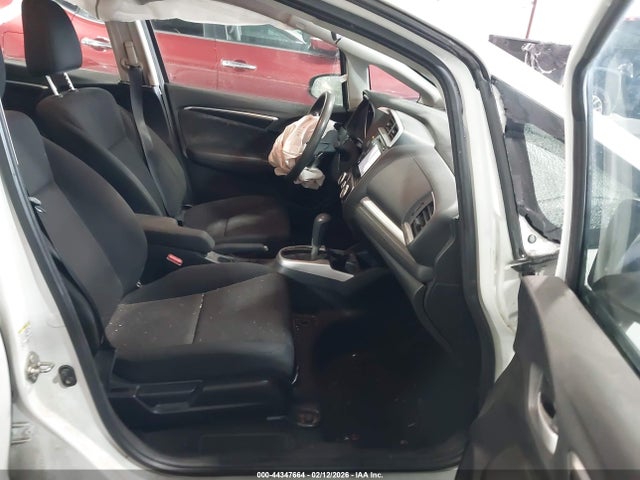 44347664 :رقم المزاد ، 3HGGK5H89FM735535 vin ، 2015 Honda Fit Ex/ex-l مزاد بيع