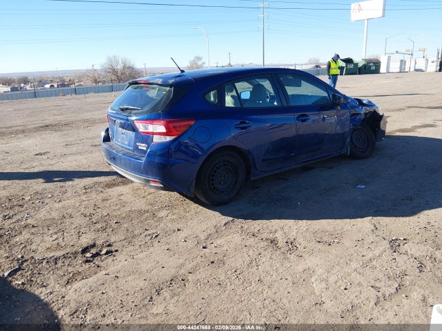 4S3GTAA68H3715049 Subaru Impreza 2.0i