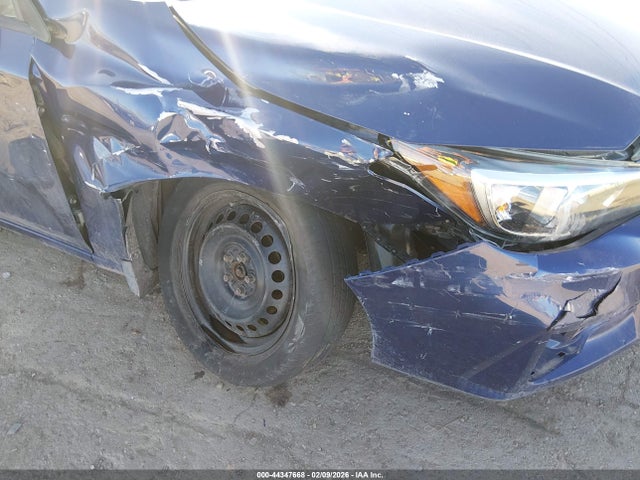 4S3GTAA68H3715049 Subaru Impreza 2.0i