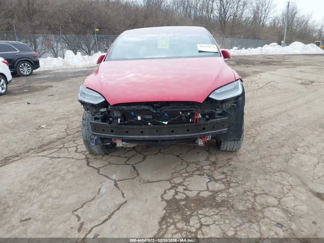Продаж на аукціоні авто 2021 Tesla Model X, vin: 5YJXCAE22MF319557, номер лоту: 44347672