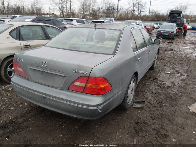 2003 LEXUS LS 430 JTHBN30F130102457 Photo 3