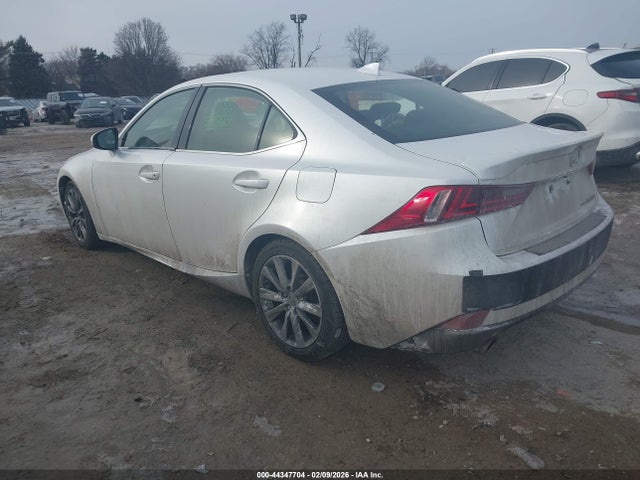 2016 LEXUS IS 300 JTHCM1D2XG5014339 Photo 2