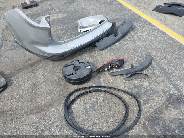 JN8BT3BA8RW352524 Nissan Rogue Sv Fwd