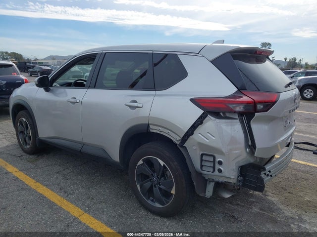 JN8BT3BA8RW352524 Nissan Rogue Sv Fwd