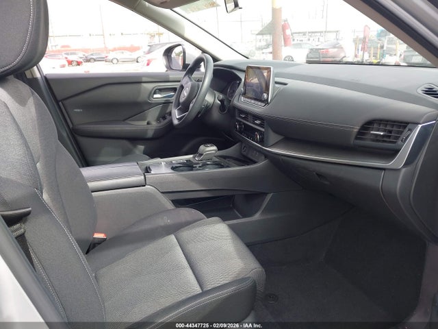 JN8BT3BA8RW352524 Nissan Rogue Sv Fwd