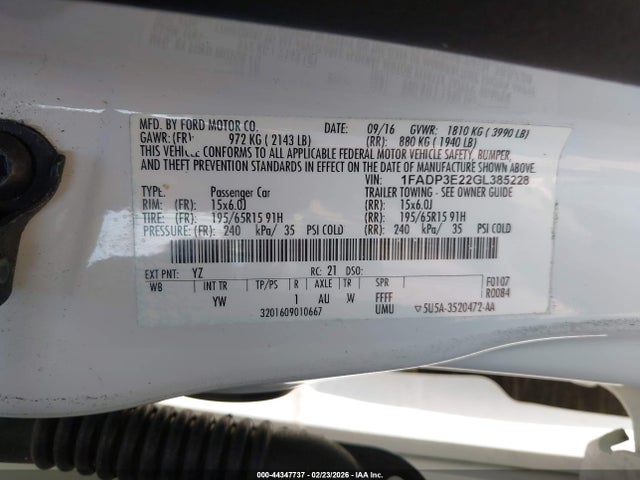 Ford FOCUS S 2016 1FADP3E22GL385228 Image 9