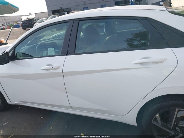 KMHLM4DJ7SU152120 Hyundai Elantra Hybrid Sel Sport
