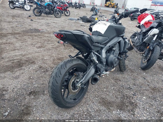 JYARN94EXRA001680 Yamaha MT09