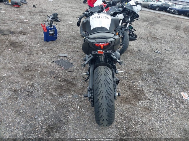 JYARN94EXRA001680 Yamaha MT09