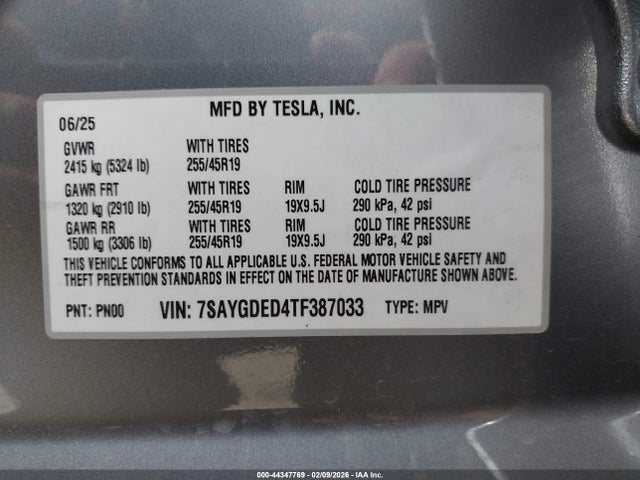Продажа на аукционе авто 2026 Tesla Model Y Premium Rear-wheel Drive/standard Rear-wheel Drive, vin: 7SAYGDED4TF387033, номер лота: 44347769