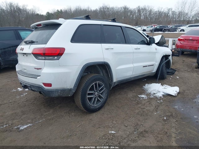 2017 JEEP GRAND CHEROKEE 1C4RJFLT3HC645166 Photo 3