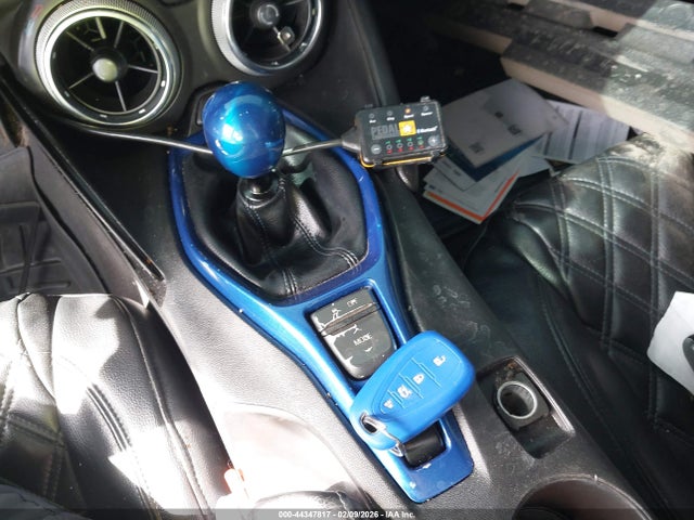 1G1FE1R72K0155095 Chevrolet Camaro 1ss