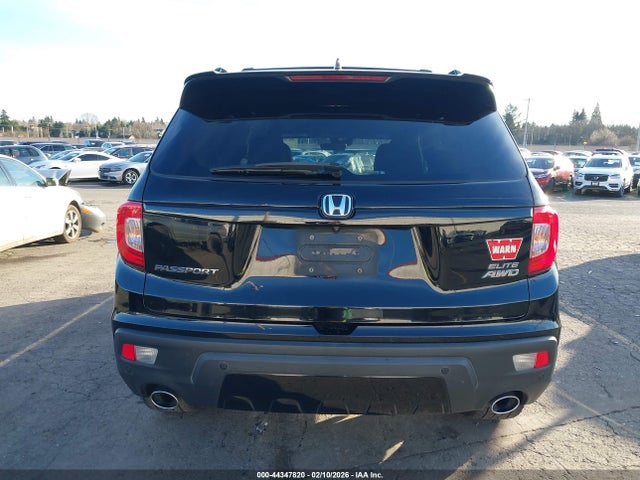 5FNYF8H02LB006683 Honda Passport Awd Elite