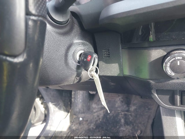 5TFCZ5ANXGX016587 Toyota Tacoma Trd Sport