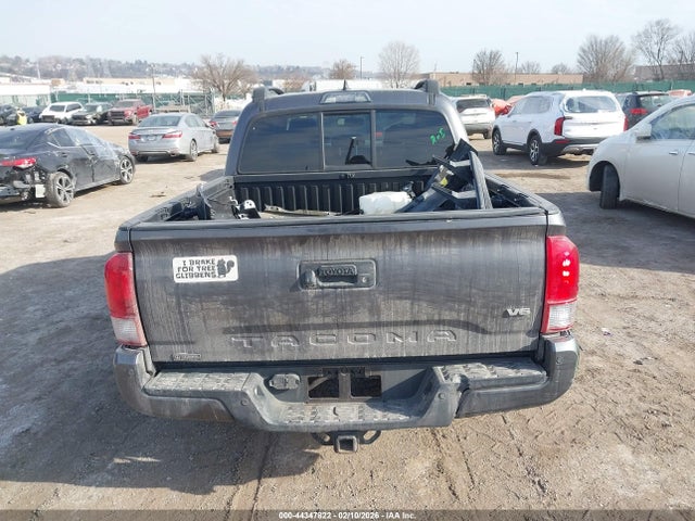 5TFCZ5ANXGX016587 Toyota Tacoma Trd Sport