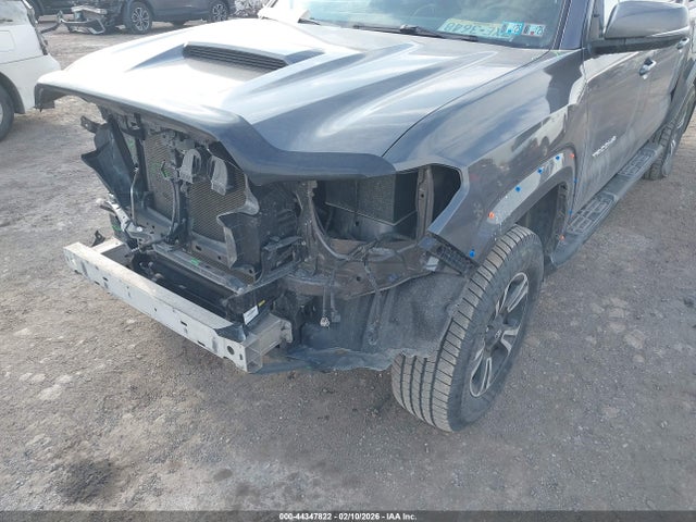 5TFCZ5ANXGX016587 Toyota Tacoma Trd Sport