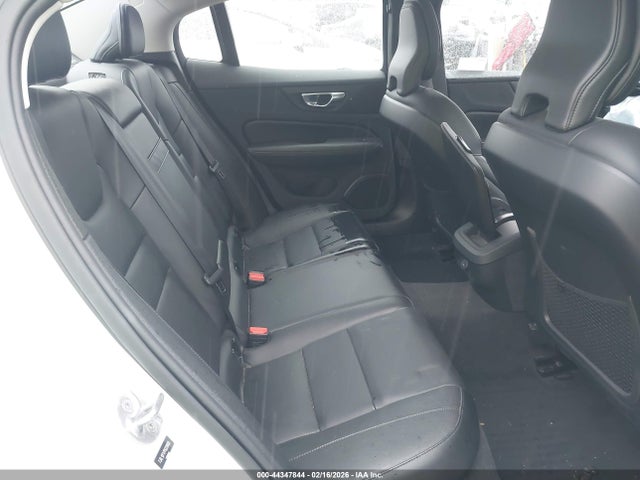 Volvo S60 B5 Core Dark Theme 2023 7JRL12FV7PG239900 Image 8