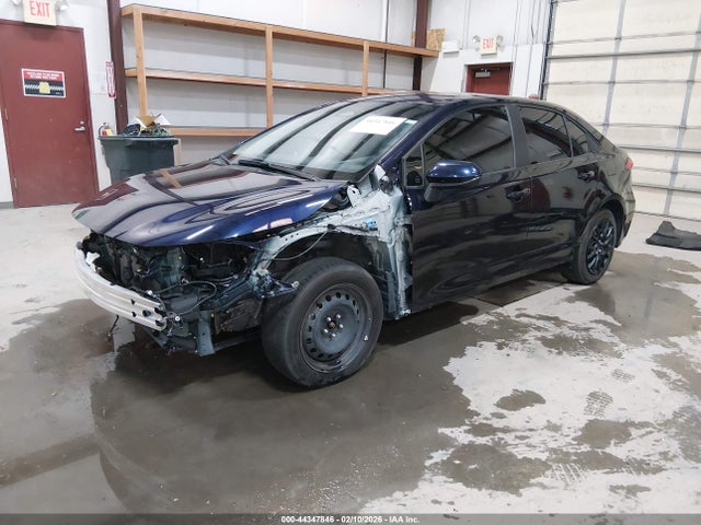Toyota COROLLA LE 2024 JTDB4MEE0RJ016375 Image 2
