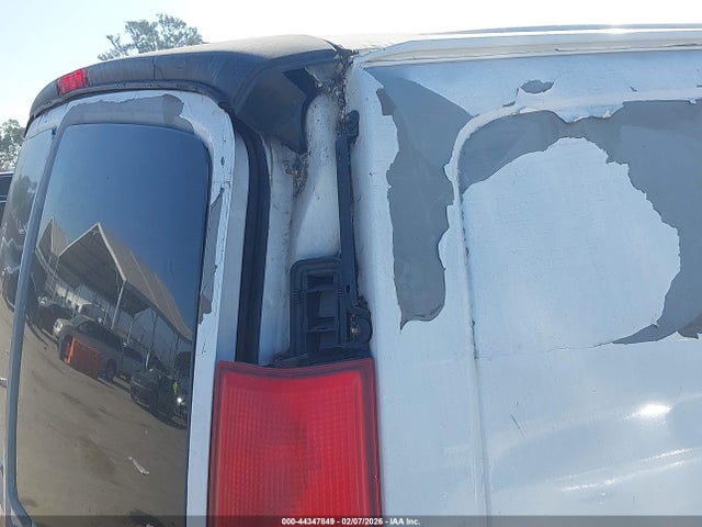 2010 CHEVROLET EXPRESS 1500 1GCUGADX0A1105837 Photo 5