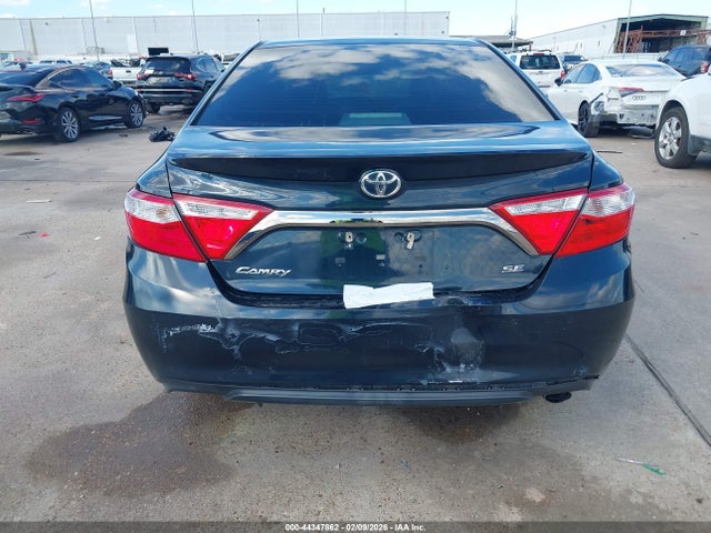 4T1BF1FKXHU676896 Toyota CAMRY SE