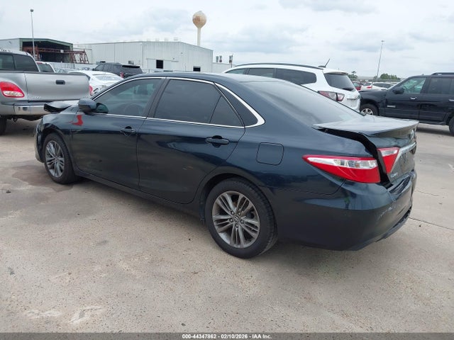 4T1BF1FKXHU676896 Toyota CAMRY SE