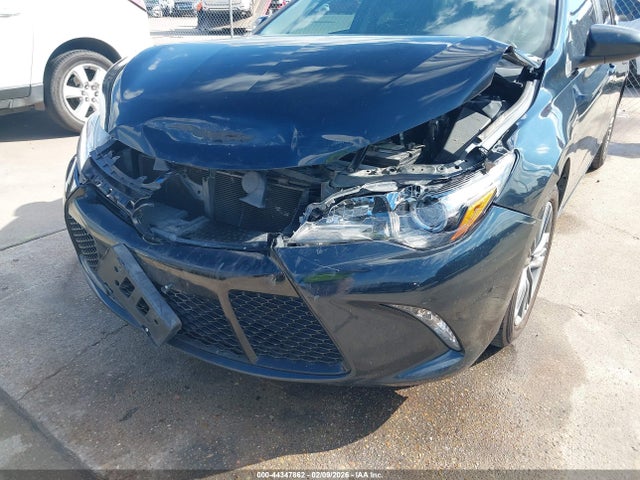 4T1BF1FKXHU676896 Toyota CAMRY SE