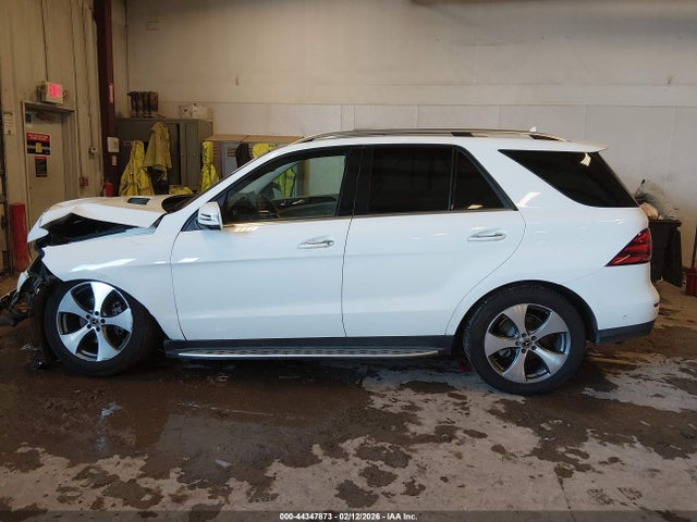 2017 Mercedes-benz Gle 350 4matic მანქანა იყიდება აუქციონზე, vin: 4JGDA5HBXHA994336, აუქციონის ნომერი: 44347873
