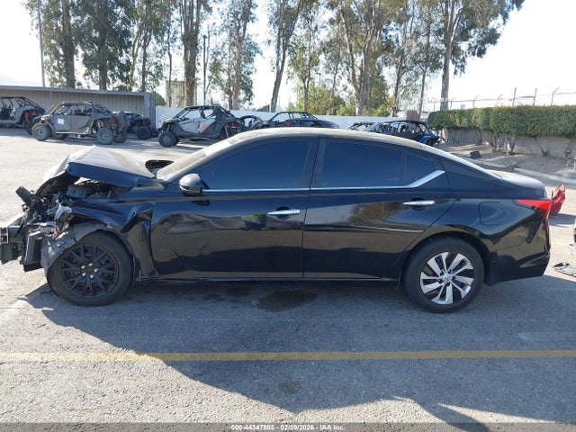 Продаж на аукціоні авто 2022 Nissan Altima S Fwd, vin: 1N4BL4BV2NN356918, номер лоту: 44347885