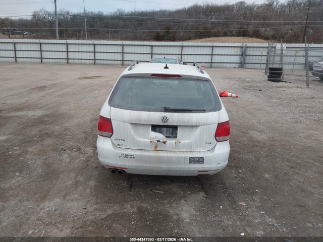 44347893 :رقم المزاد ، 3VWPL7AJ6BM712161 vin ، 2011 Volkswagen Jetta Sportwagen 2.0l Tdi مزاد بيع