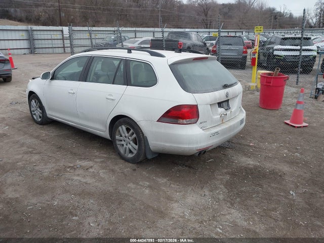44347893 :رقم المزاد ، 3VWPL7AJ6BM712161 vin ، 2011 Volkswagen Jetta Sportwagen 2.0l Tdi مزاد بيع