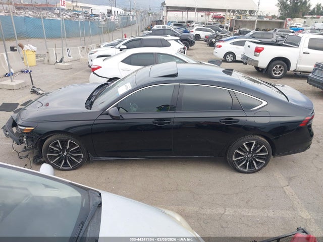 1HGCY2F84PA054499 Honda Accord Hybrid Touring
