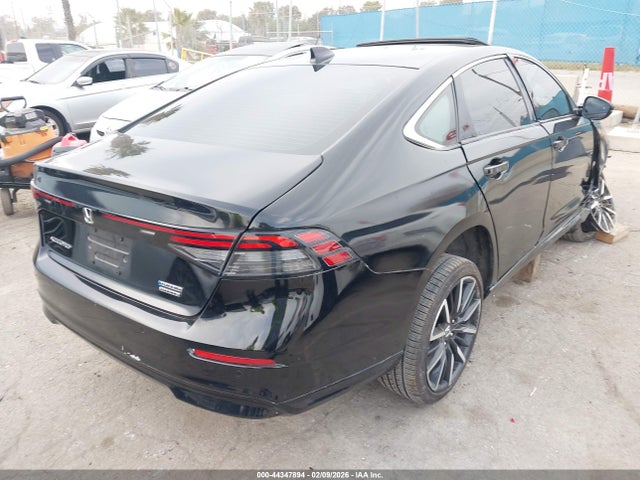 1HGCY2F84PA054499 Honda Accord Hybrid Touring