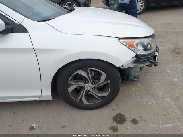 1HGCR2F37GA028562 Honda ACCORD LX