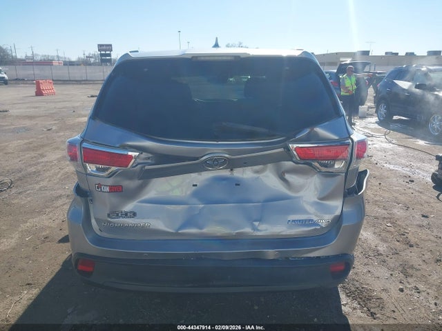 Toyota Highlander Limited V6 2016 5TDDKRFH2GS353165 Image 16