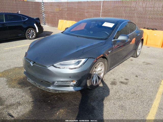 2018 TESLA MODEL S 5YJSA1E28JF295227 Photo 1