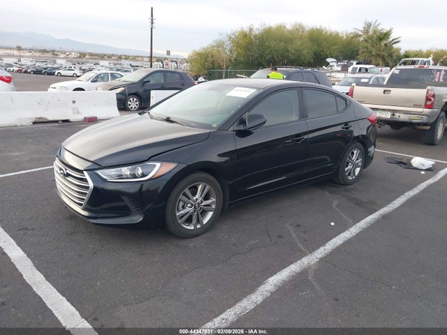 KMHD84LF5JU493424 Hyundai ELANTRA SEL