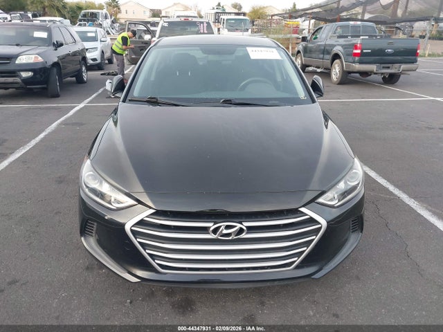 KMHD84LF5JU493424 Hyundai ELANTRA SEL