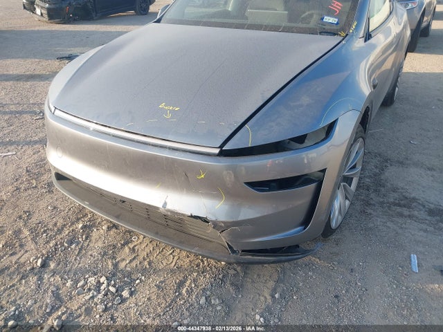 Продаж на аукціоні авто 2026 Tesla Model Y Long Range Launch Series/premium All-wheel Drive, vin: 7SAYGDEE9TA383212, номер лоту: 44347938