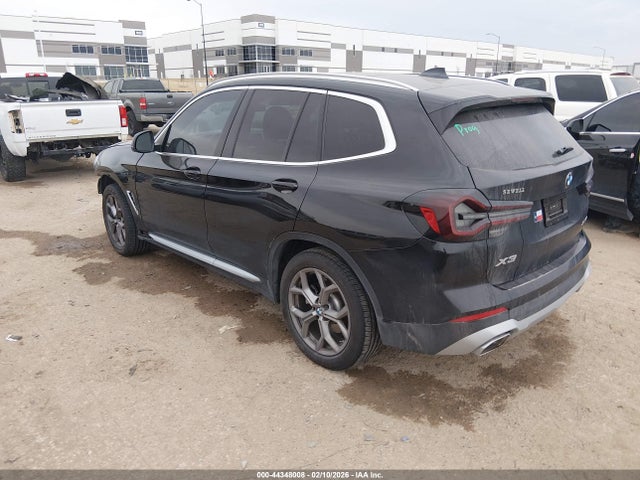 2024 BMW X3 WBX57DP0XRN308357 Photo 2