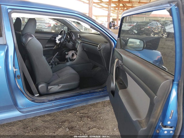Scion TC 2016 JTKJF5C70GJ023882 Image 5